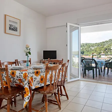 Apartment 4295a *