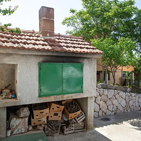 4295a Tisno